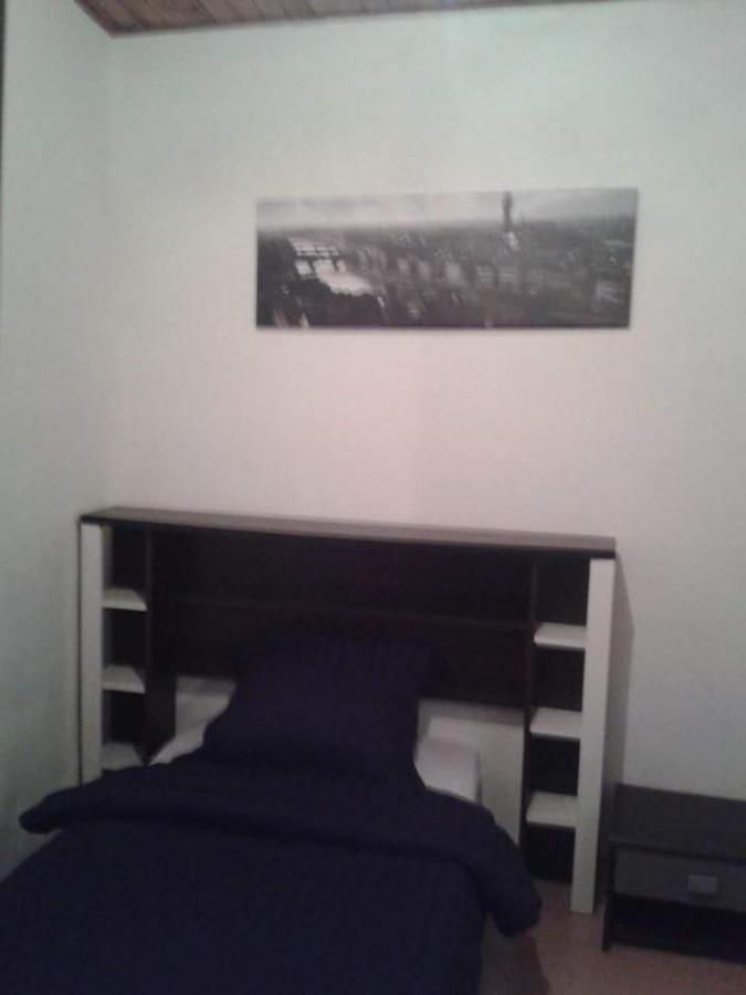 לינה וארוחת בוקר קסטלנודארי Casa Du Bassin מראה חיצוני תמונה